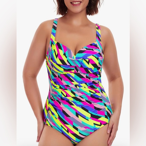 Colorful Geometric Women's Swimsuit NWT Medium - Picture 1 of 3